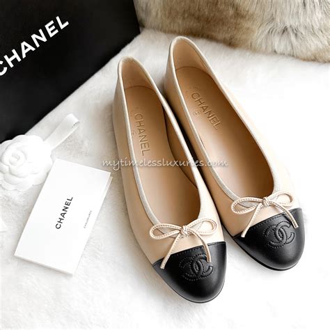 chanel ballet flat sizing|Chanel flats beige and black.